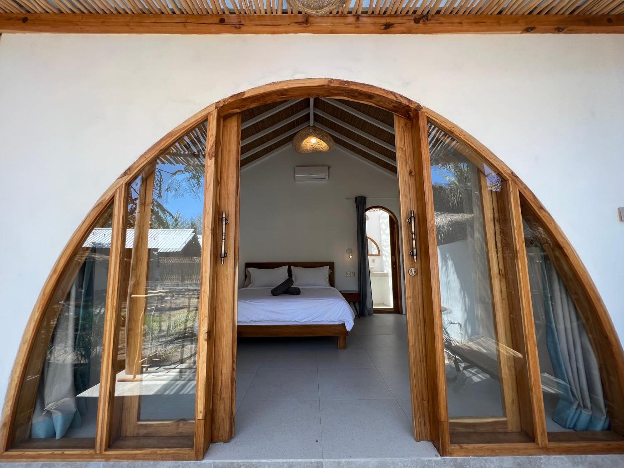 Rumah Canaria Bungalow กีลีตราวางัน ภายนอก รูปภาพ